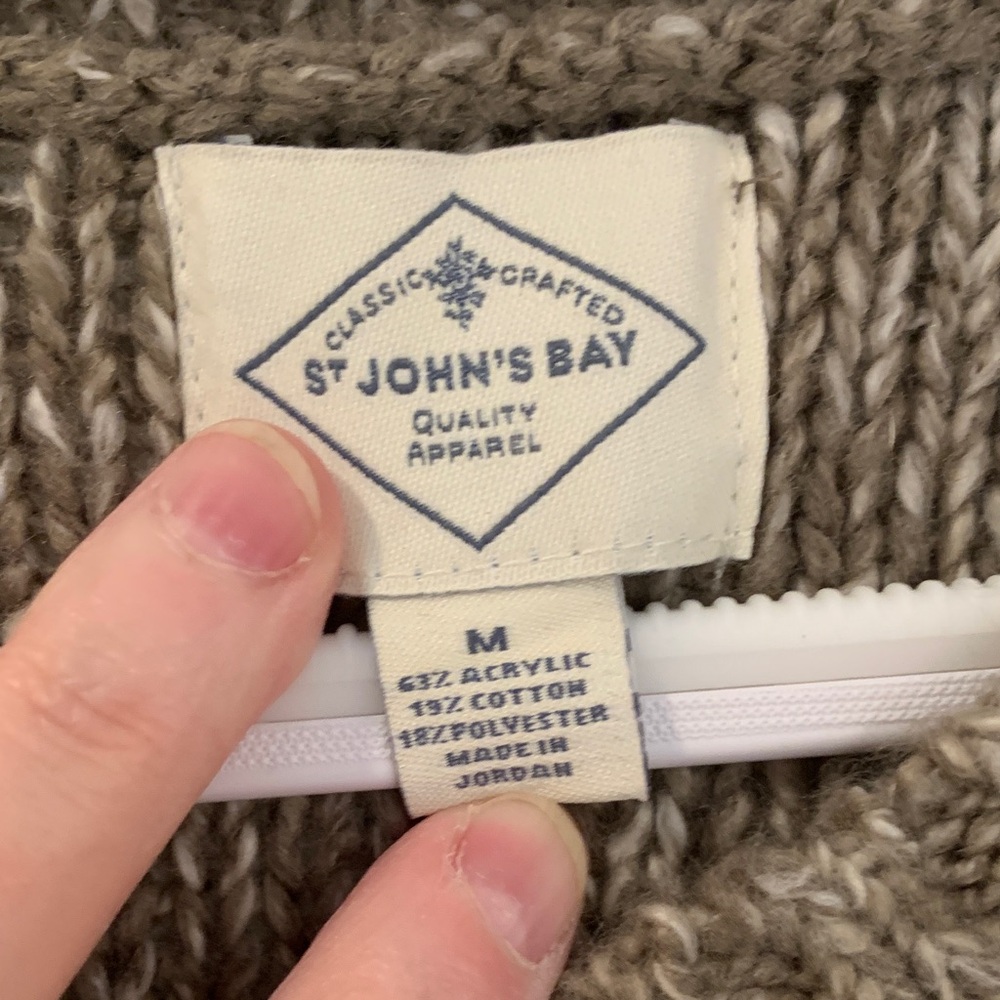 St. John's Bay Taupe Cable Knit Sweater - Picture 6 of 10